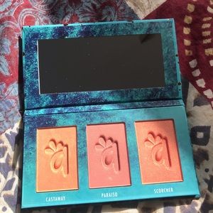 Alamar blush trio